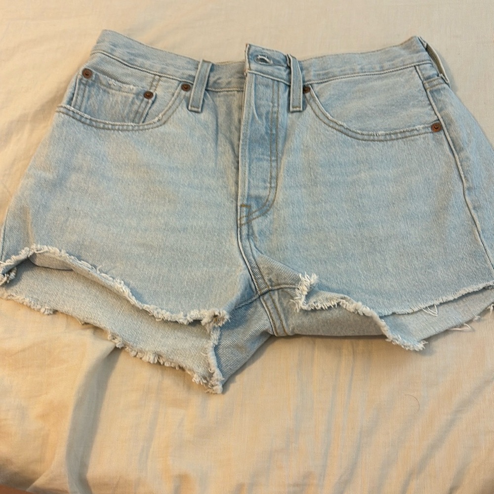 Levi’s 501 jean shorts
